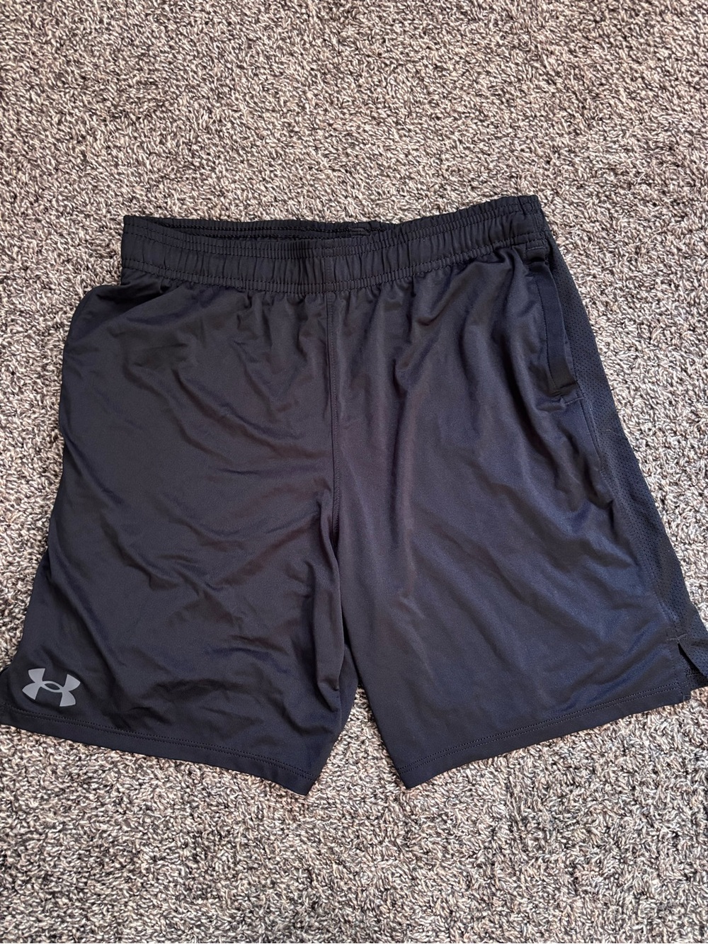 Under Armour Men's Black Athletic Mesh Training Shorts